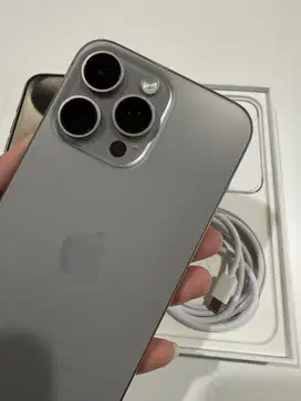 iphone 15 promax 512Gb Natural Titanium kondisi mulus, bisa nego