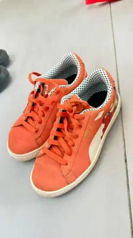 Sepatu puma x sesame street