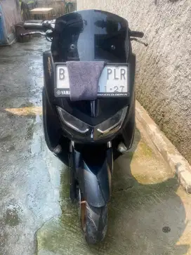 Dijual NMax 2022 Pemakaian wanita
