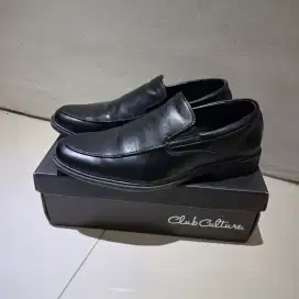 Sepatu Pantofel Size 45 Payless Club Culture Original Like New Black