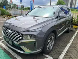 DP Rendah  17,5JT Hyundai Santa Fe 2.2 8DCT Prime Solar-AT 2021 Abu