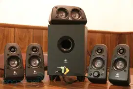 Speaker logitech z506 baru belum pernah pakai. Hadiah dari kantor