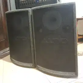 Sepasang speaker pasif Alto elvis 15 made in Italy