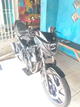 Suzuki satria Fu hitam modif