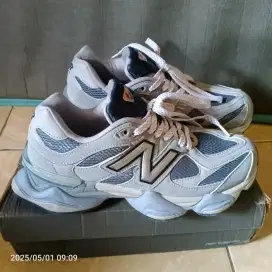 Sepatu NB second size 42