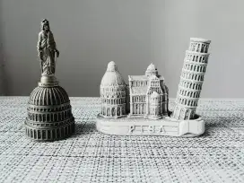 Miniatur Menara Pisa & Lonceng Bel Gedung Capitol Souvenir Luar Negeri
