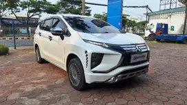 Pajak Panjang TDP 10JT Mitsubishi Xpander 1.5 Ultimate-AT 2018 Putih