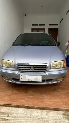 HYUNDAI TRAJET KM RENDAH
