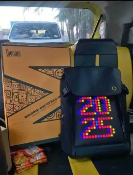 Divoom Ransel LED + Powerbank