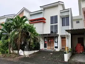 Dijual Rumah Murah di Perum Ladiva Green Hill Menganti - Gresik
