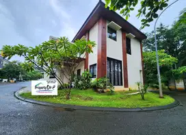 Jaul Rumah Di Neo Catalonia Nusa Loka BSD Serpong