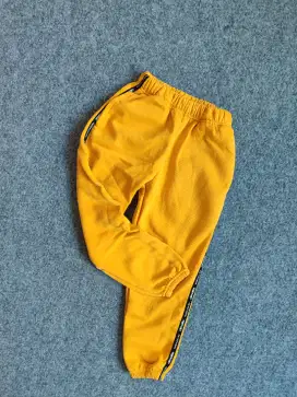 Jogger anak polos
