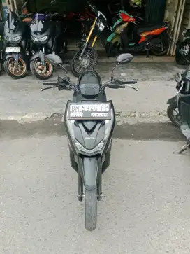 Dijual cepat Honda beat sreat tahun 2022