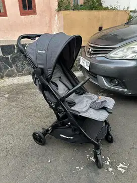 Preloved stroller babydoes