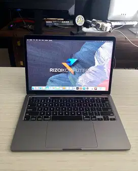 MacBook Pro i5 2020 Touchbar Intel Core i5 Ram 16GB SSD 512GB