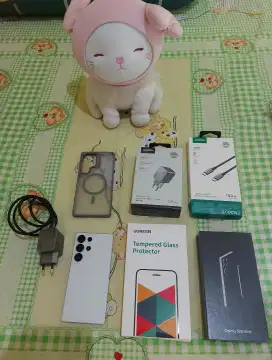 Samsung Galaxy S25 Ultra 12/512GB, warna White silver