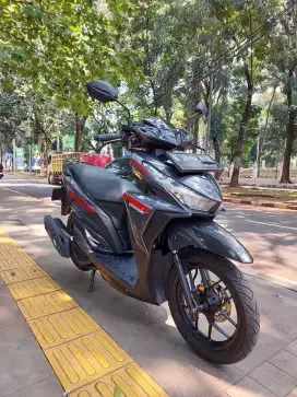 DIJUAL CASH HONDA VARIO 125 ESP CBS THN 2017 PAJAK IDUP SIAP GAS