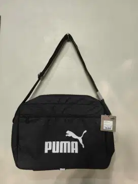 Puma Shoulder Bag Hitam