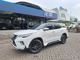 [OLX Mobbi] Dp Rendah Toyota Fortuner 2.7 4x2 SRZ AT 2016 5ZF