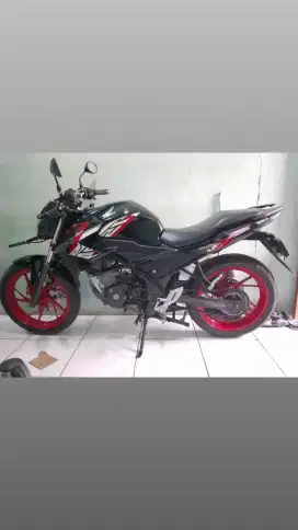 Honda cb 150R LED..