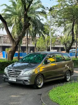 di jual kijanh innova 2012 G metic disel mobil rawatan