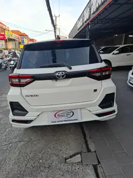 Toyota raise GR two tone 2022