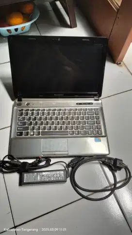Laptop Lenovo Ideapad Bekas