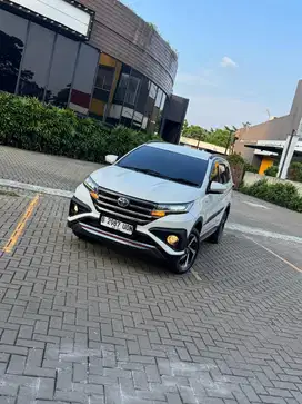 RUSH TRD SPORTIVO 1.5 AT MATIC 2020 PUTIH MULUS SEPERTI BARU MURAH