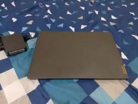IdeaPad 3 15ADA05