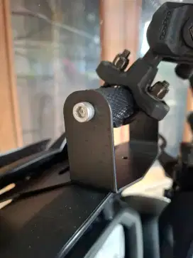 Breket dudukan holder hp xmax connected