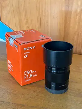 Sony E 50mm f/1.8 OSS Lens