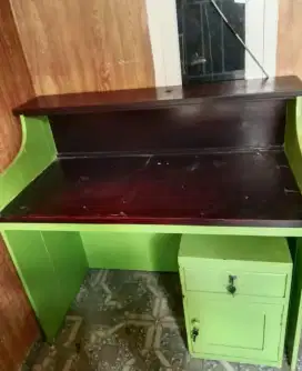 Meja Kasir Kayu