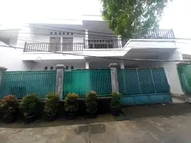 Rumah Dalam Komplek Di Perumahan PTB Duren Sawit Jakarta Timur