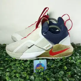 NIKE LEBRON OLIMPIADE 11 size 41