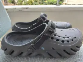 Crocs Echo Unisex Clog - Black Ukuran US M10W12