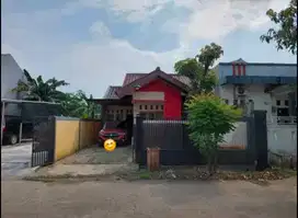 Di jual rumah hitung tanah saja di perumahan kavling UI timur