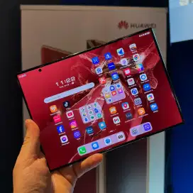 HUAWEI MATE XT ULTIMATE DESIGN