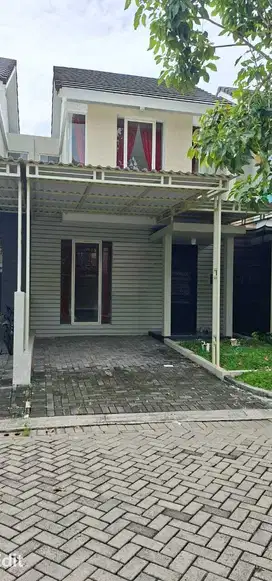 Disewakan Rumah Northwest Siap Huni 2 Lantai