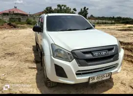 isuzu dmax double cabin 2.5 tahun 2018