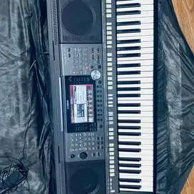 Keyboard yamaha psr 970 kondisi normal tinggal pakai