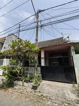 LEBAK 950 Juta‼️Rumah 1 Lantai dekat Raya Kenjeran