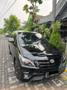 Toyota Kijang Innova 2.0 G 2009 Upgrade Barong (2015)