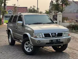 Nissan Terrano spirit 2004