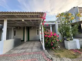 SUKOLILO DIAN REGENCY Semi Furnish‼️Rumah One Gate System dekat ITS