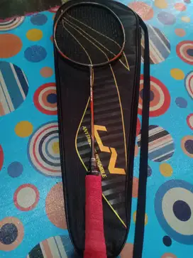 Raket lining turbo x 90 lll
