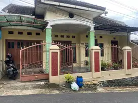 Jual Rumah di Area Perumahan (Nego)