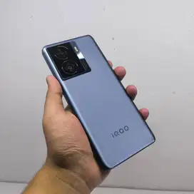 IQOO Z7X 5G 8/128gb RESMI NO MINUS | GRADE A
