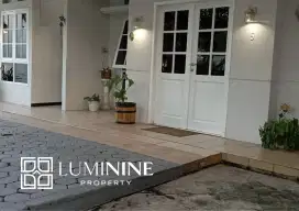 Dijual rumah cantik