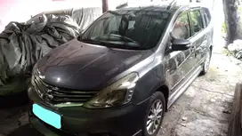 Nissan Grand livina 2013 Bensin