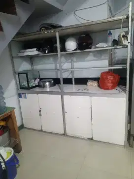 ETALASE RUMAH MAKAN 3 SUSUN